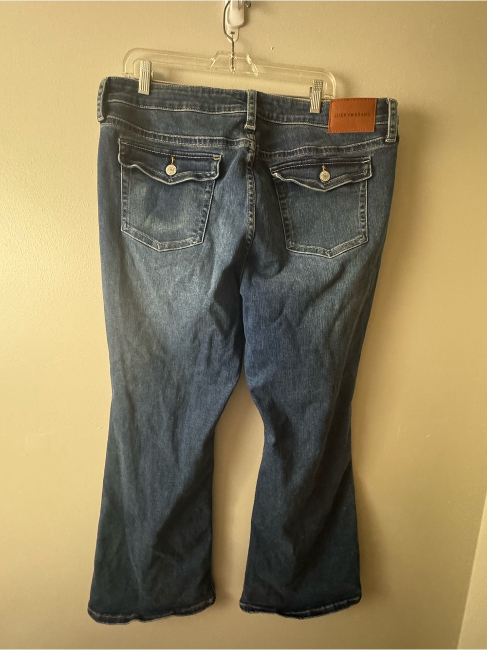 Women’s Plus Size Lucky Brand Bootcut Jeans Size 20/35R